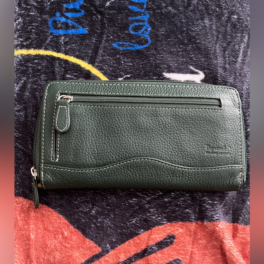 Tignanello, Wallet Green Leather Ladies’ - Picture 2 of 5